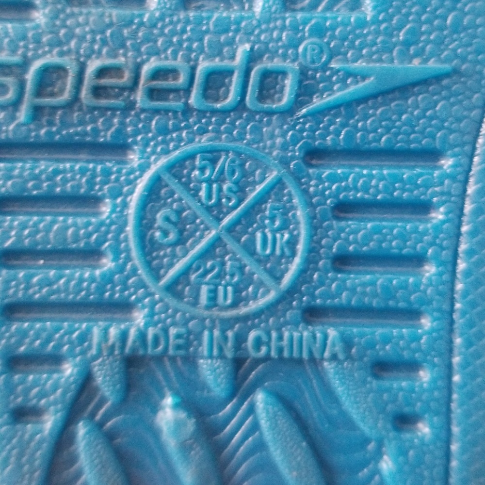 shoes - Picture 2 of 2